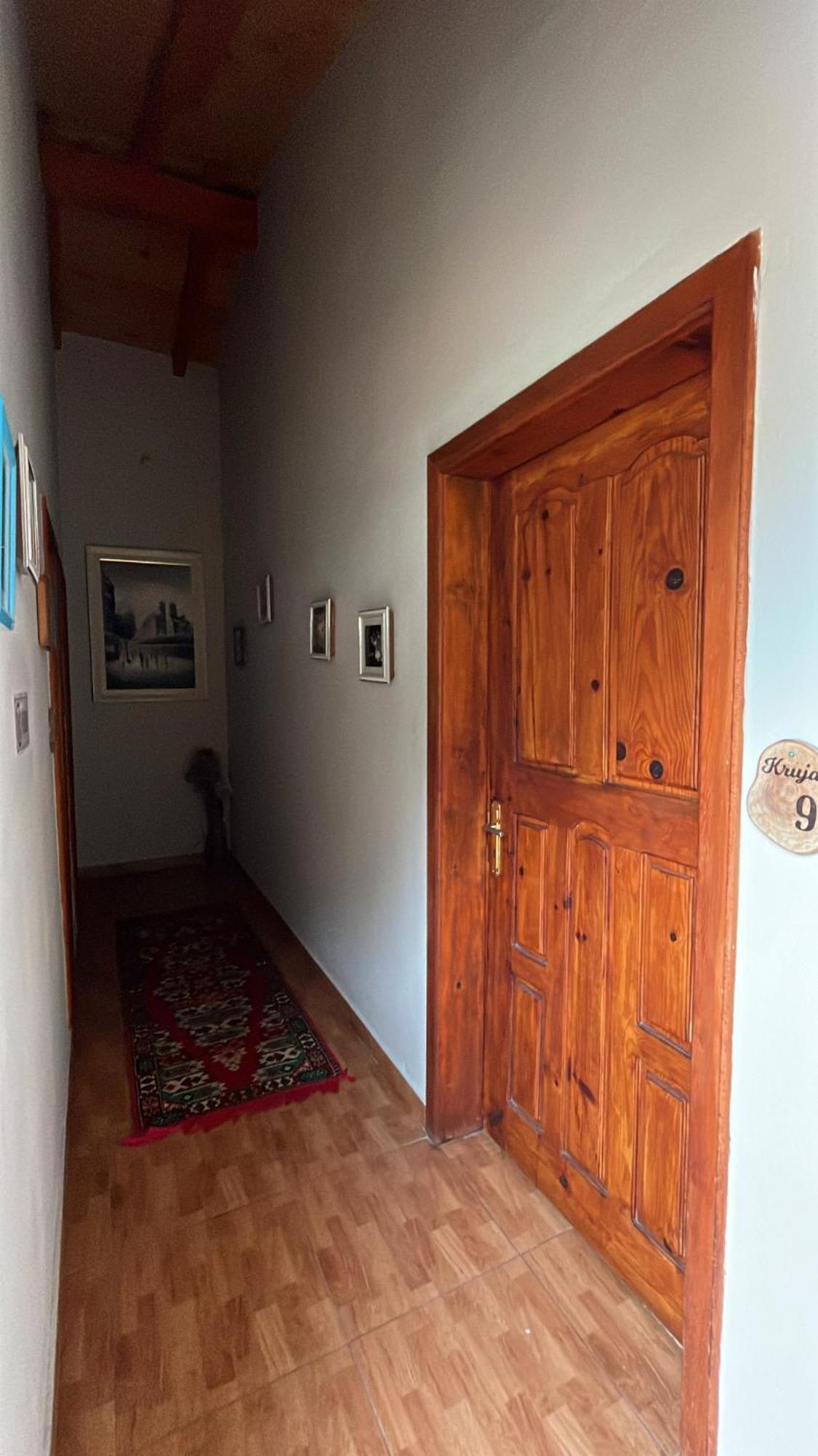 Rooms Emiliano Castle Of Kruja 객실 사진